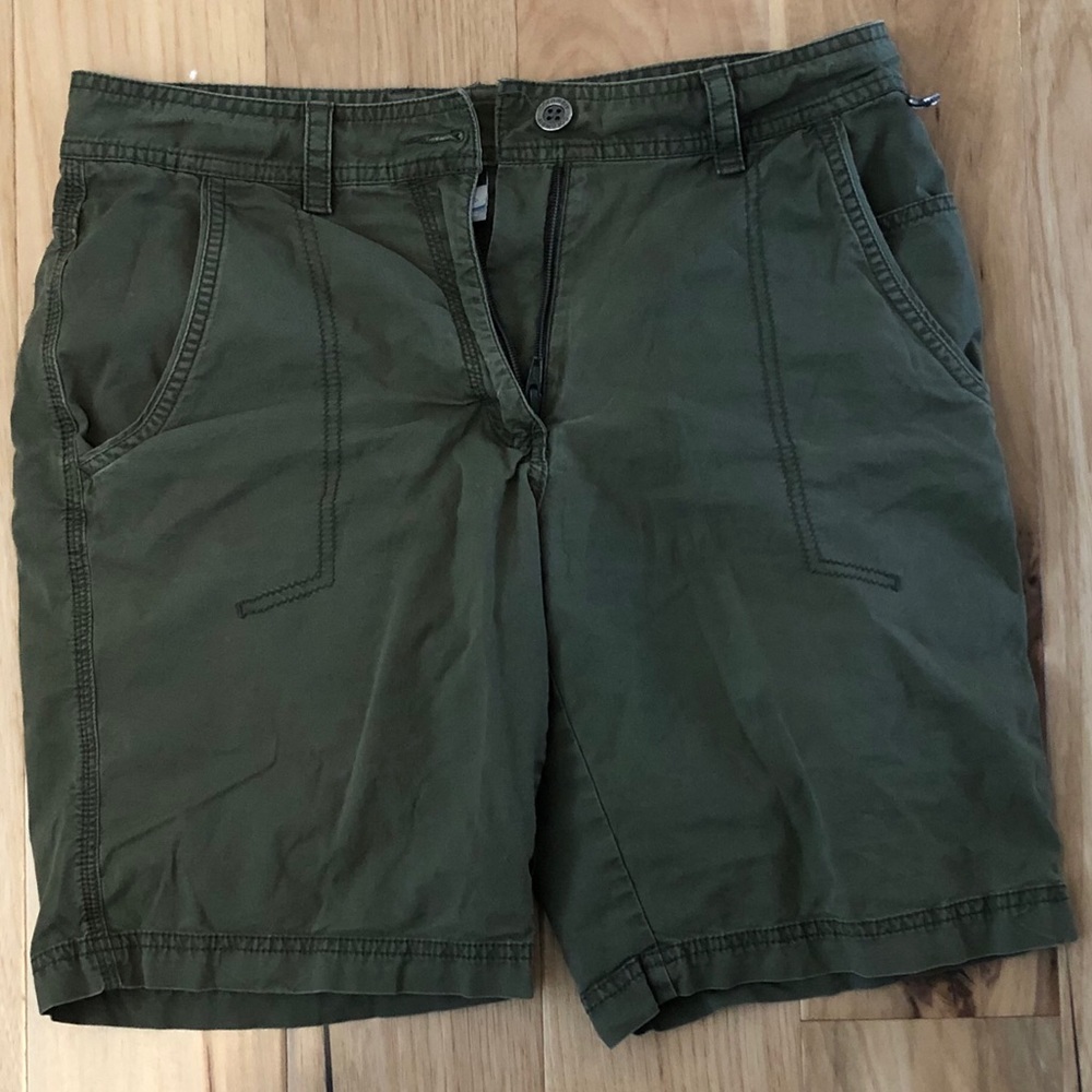 Excellent condition Columbia shorts